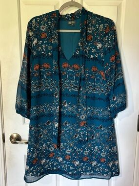 Lily Rose Teal Floral-Accent Dress. Loose & airy, easy to wear. Lined. Medium.